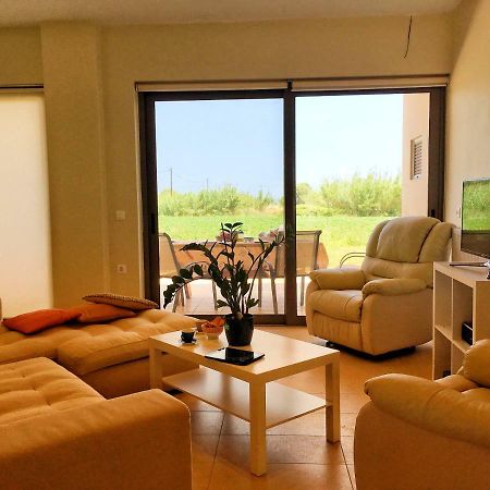 Stellar Beachhouse Gerani  Exterior photo